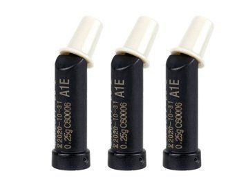 Clearfil Majesty ES-2 Premium A1E (10x0,25г) Kuraray Dental 3140-EU фото
